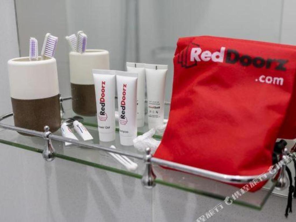 Reddoorz Hotel Plus @ Little India Singapore Ngoại thất bức ảnh