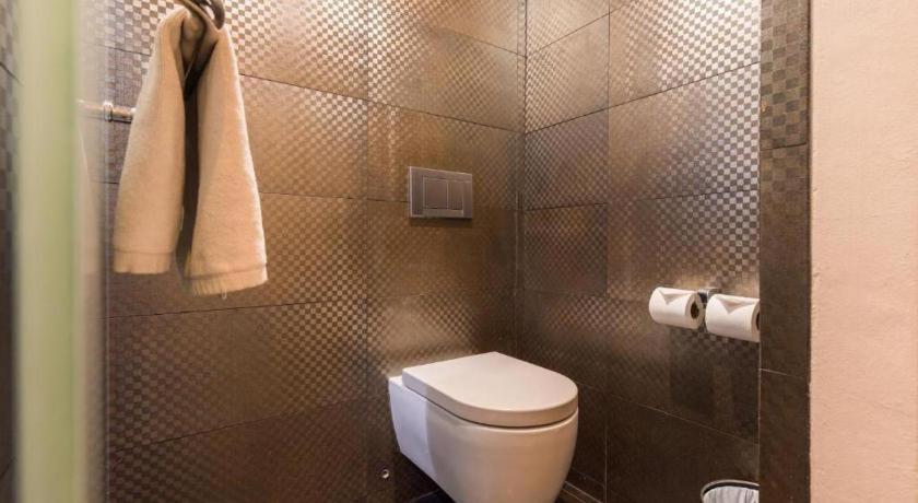 Reddoorz Hotel Plus @ Little India Singapore Ngoại thất bức ảnh